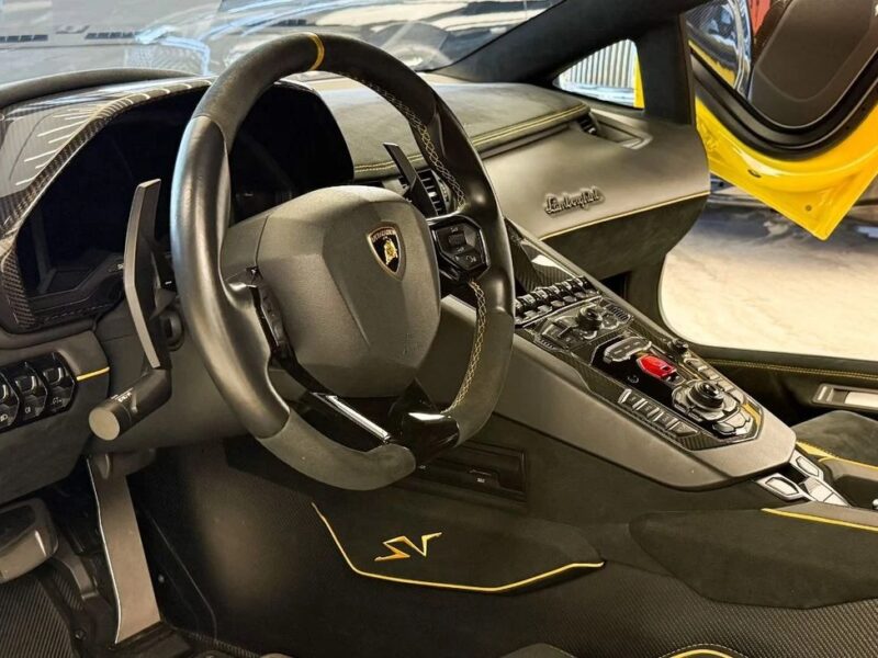 Lamborghini Aventador 6.5L V12 SV 2017 LP 750 4 SV Roadster Yellow Giallo