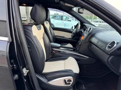 2012 Mercedes-Benz GL-Class GL 550 Black Excellent Condition