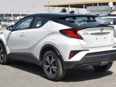 Toyota C-HR Toyota CHR Suffix Z2 1.2L Petrol AWD AT 2024 White Black