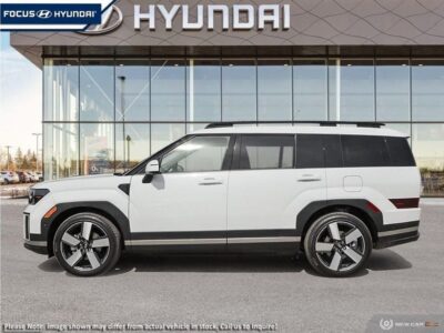 Hyundai Santa Fe NEW 2024 Hyundai 2.5T Luxury AWD 7-Pass White Black
