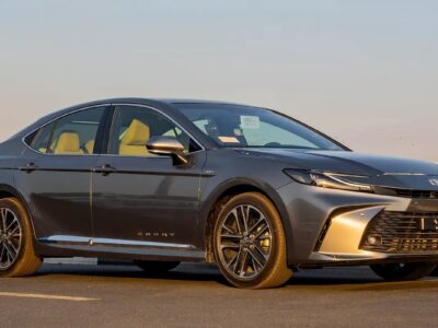 2025 Toyota Camry LE Hybrid 4 Cylinder Engine Grey Beige