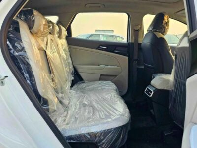 2025 Kia Sportage PREMIUM SMART VERSION 1.5L V4 PETROL White Beige