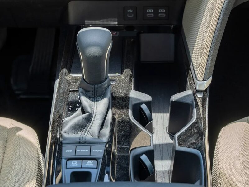 2025 Toyota Camry LE Hybrid 4 Cylinder Engine Grey Beige