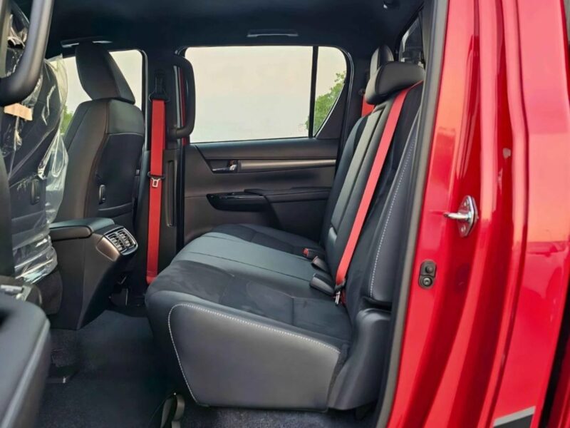Toyota Hilux GR SPORT DUAL TONE 4.0L V6 PETROL Red Black GCC Specs