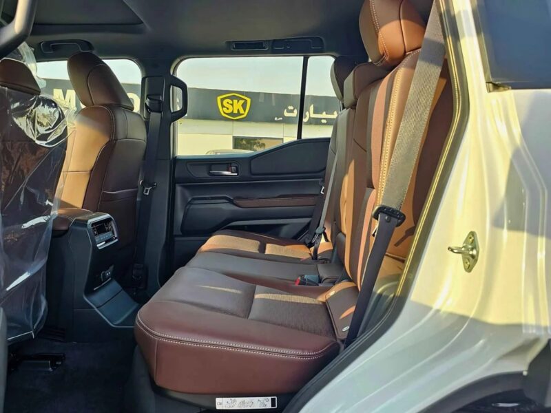 2025 Toyota Prado ADVENTURE TURBO 2.8L V4 DIESEL GCC Specs White Tan