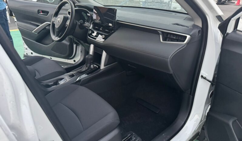 2025 Toyota Corolla Cross 2.0L 4-Cylinder Engine White Black