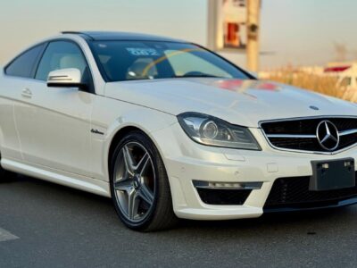 2013 Mercedes-Benz C 63 AMG 6.2 L V8 Engine White Black
