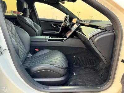 2022 Mercedes-Benz S-Class S 580 4Matic White Black in Perfect Condition