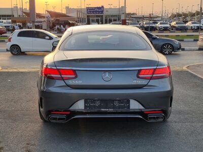 Mercedes S560 Coupe 4.0L V8 Twin Turbo Engine 2019 Grey Red