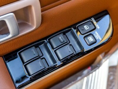 2025 Toyota Land Cruiser 76 series Other 4.0L AT Petrol Full Option White Brown
