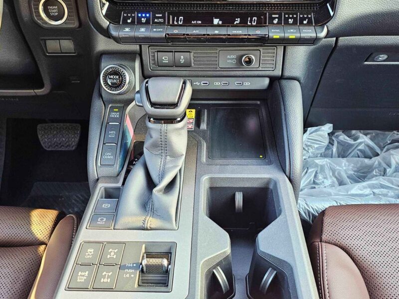 2025 Toyota Prado ADVENTURE TURBO 2.8L V4 DIESEL GCC Specs White Tan
