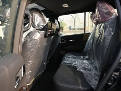 2022 Toyota Land Cruiser TOYOTA LC300 3.3L VX+ DIESEL 6 CYLINDER Black