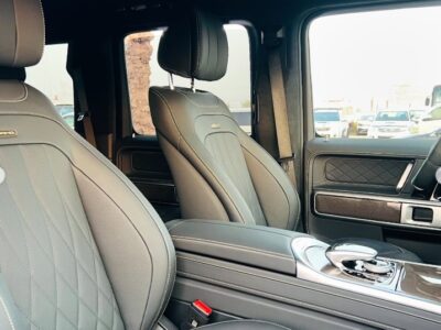 2024 MERCEDES BENZ G 63 4.0L V8 Biturbo GRAND EDITION Black Grey