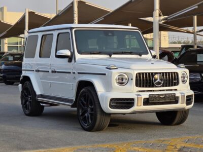 Mercedes-Benz AMG G63 4.0L V8 Biturbo Twin-Turbo 2022 White Black