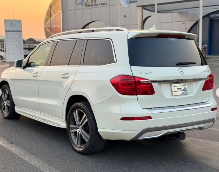 2013 MERCEDES BENZ GL450 V8 AUCTION GRADE 4/B White Black