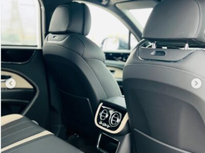 2023 BENTLEY BENTAYGA 4.0L Twin-Turbocharged V8 Black Beige CHASSIS GUARANTEE