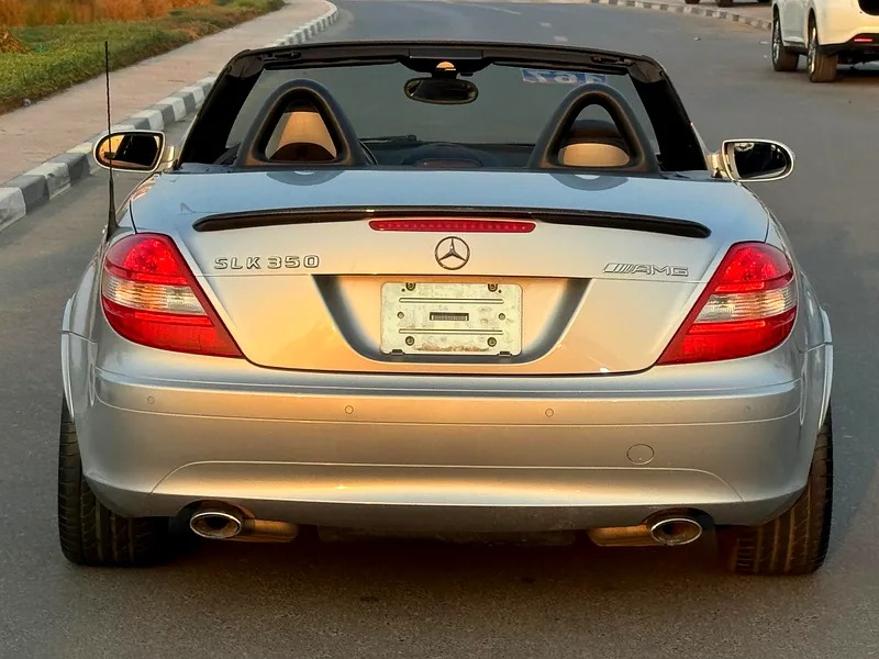 2005 Mercedes-Benz SLK-Class SLK 350 in Perfect Condition Silver Black