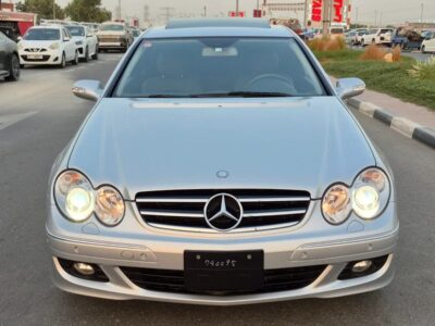 2008 Mercedes-Benz CLK-Class CLK 350 in Perfect Condition Silver Black