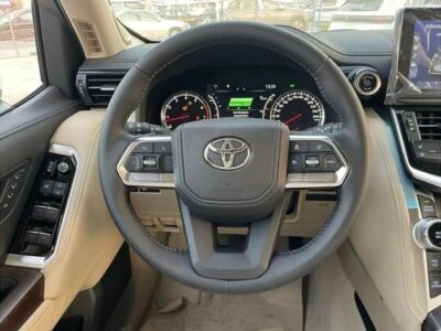 Toyota Land Cruiser TOYOTA LC300 3.5L VX+EUROPE FULL OPTION 2022 White Beige