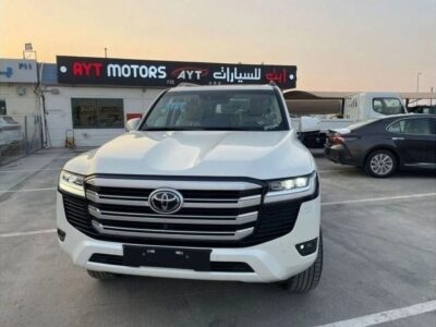 Toyota Land Cruiser TOYOTA LC300 3.5L VX+EUROPE FULL OPTION 2022 White Beige