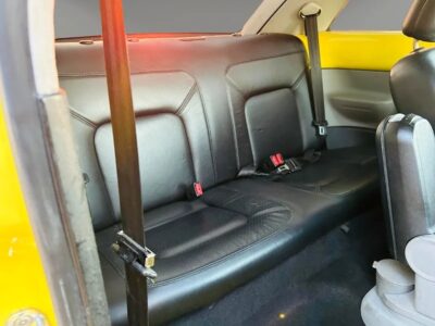 2001 Volkswagen Beetle Standard CLEAN CAR LOW MILEAGE Yellow Black