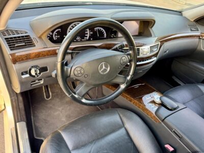 2011 Mercedes-Benz S 350 3.5-liter V6 Engine White Black
