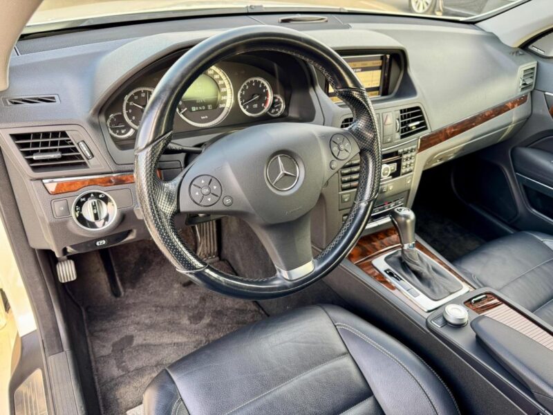 2011 Mercedes-Benz E 350 3.5-liter V6 Engine White Black