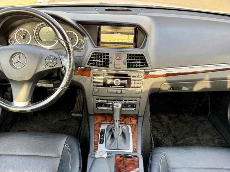 2011 Mercedes-Benz E 350 3.5-liter V6 Engine White Black