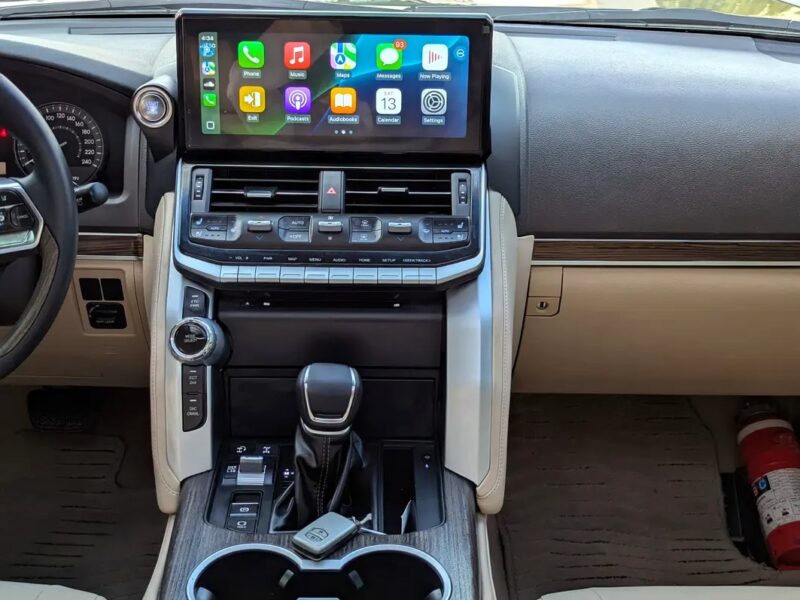 2015 Toyota Land Cruiser GXR TOP Full Option GCC Specs Black Beige