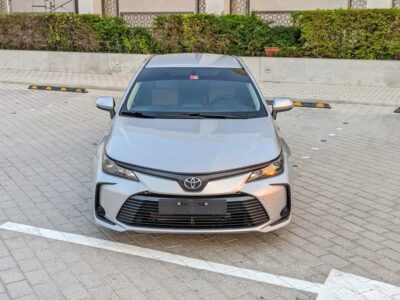 2021 Toyota Corolla XLI 4 Cylinder Engine GCC Specs Silver Grey