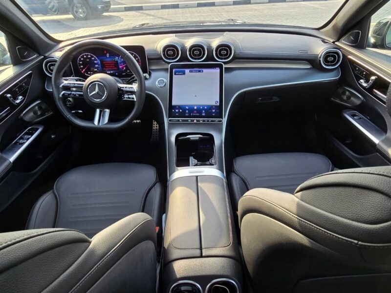 Mercedes-Benz C300 American Specs 2024 Excellent Condition Black