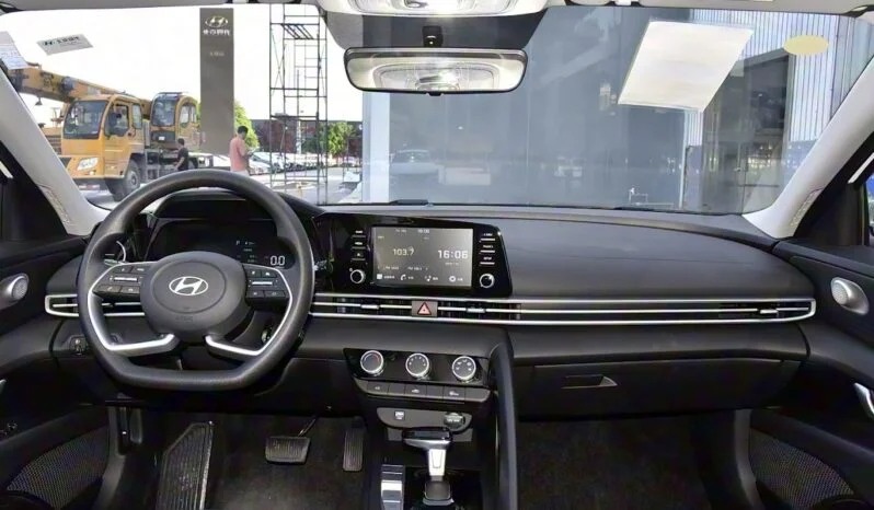 2025 Hyundai Elantra GLX ELITE 0KM White Black Sedan