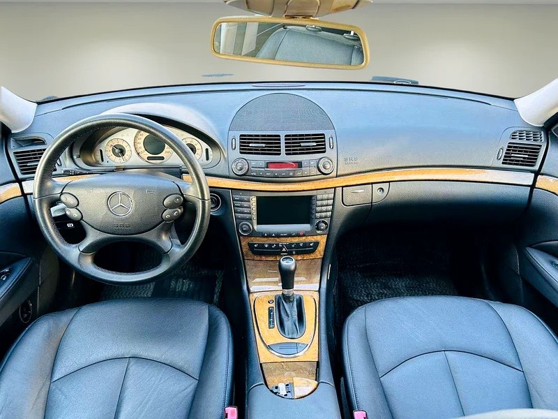 2008 Mercedes-Benz E-Class E 350 NEAT AND CLEAN CAR Black