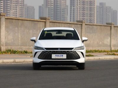 2025 BYD QIN PLUS BYD QIN Plus 1.5L Engine Hybrid White Beige