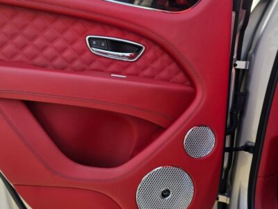 BENTLEY Bentayga V8 Turbo Engine 2023 Silver Red GCC Specs