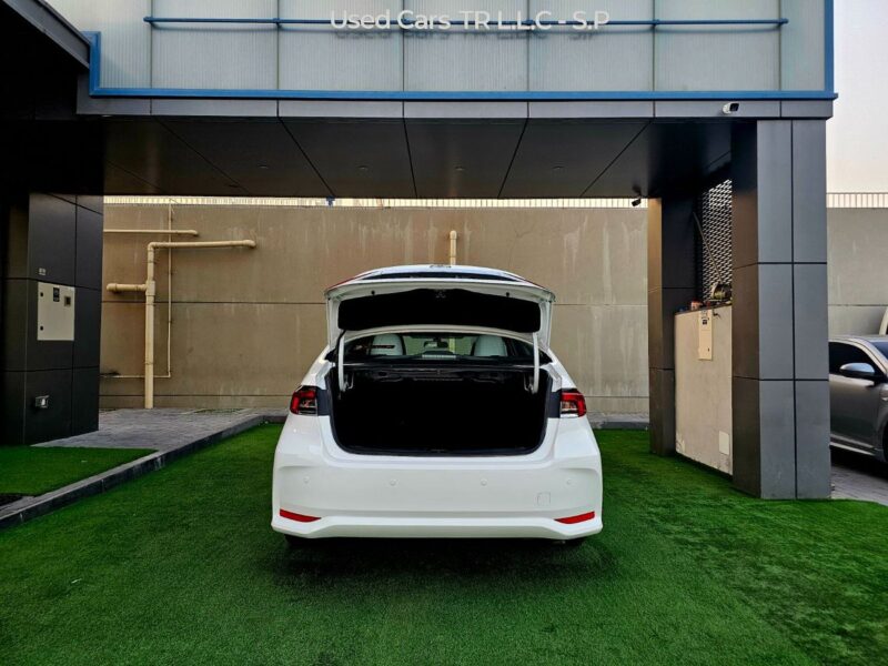 2022 Toyota Corolla XLI GCC 1.6-liter 4 Cylinder Engine White Beige GCC Specs
