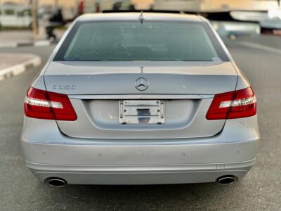 2009 Mercedes-Benz E 350 3.5 Liters V6 Engine Silver Black