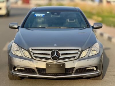 2010 Mercedes-Benz E 350 3.5 Liters V6 Engine Grey Black