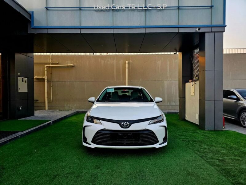 2022 Toyota Corolla XLI GCC 1.6-liter 4 Cylinder Engine White Beige GCC Specs