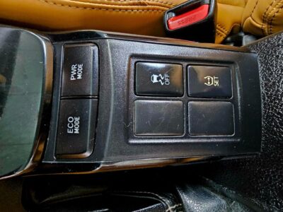 2018 Toyota Fortuner EXR V4 2.7L NEW SHAPE White Tan GCC Specs