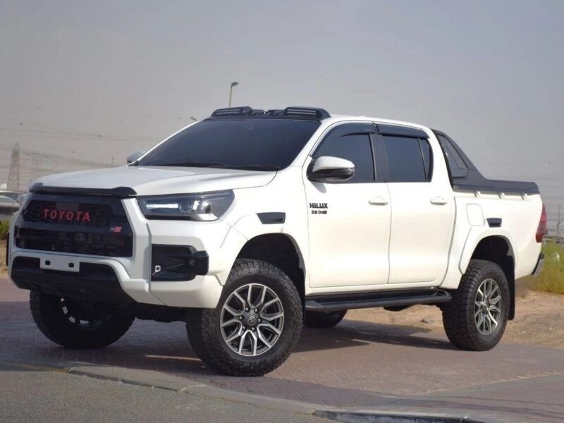 2022 Toyota Hilux S GLX Limited 2.8 litre 4 Cylinder AT RHD White Black