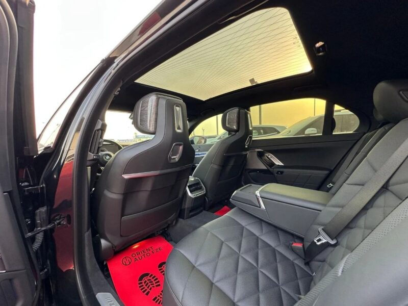 2023 BMW 740i Full PPF Protected BMW 740i 6 Cylinder Engine AWD Black