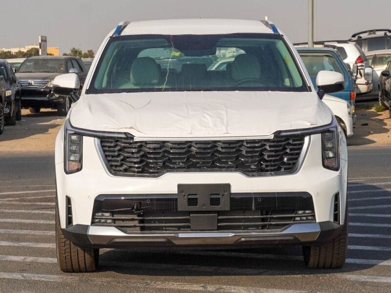 2025 Kia Sorento 3.5 litre V6 Engine White Beige GCC Specs