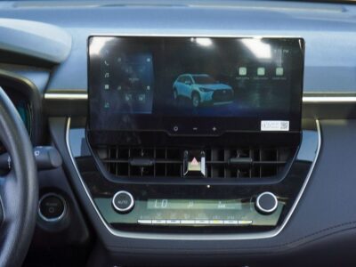 2024 Toyota Corolla Cross HEV Corolla Cross Hybrid White Black