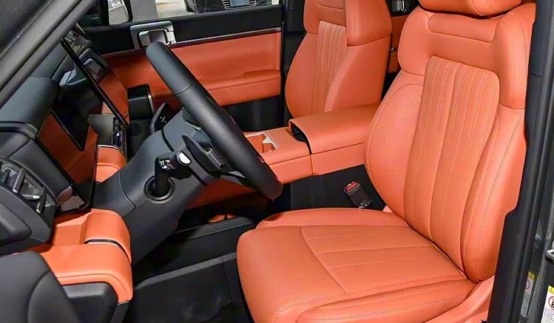 2025 BYD Leopard TITANIUM 7 PRO 1.5L Range Extender 0KM Black Orange