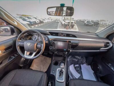 2025 Toyota Hilux SR5 2.4L DIESEL Jordan Specs White Burgundy