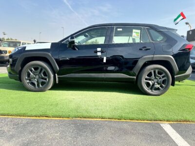 2025 Toyota RAV 4 2.5L 4 Cylinder Engine Black White Adventure GCC