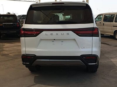 2024 Lexus LX 600 VIP EDITION 6 Cylinder Engine White Black