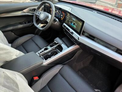 MG One MG One 1.5 LUX SUV FWD 5Doors Red Black Color 2024