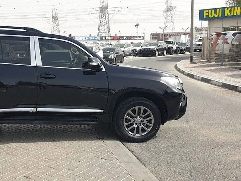 2021 Toyota Prado 2.7L 4WD PETROL FULL OPTION Black Beige